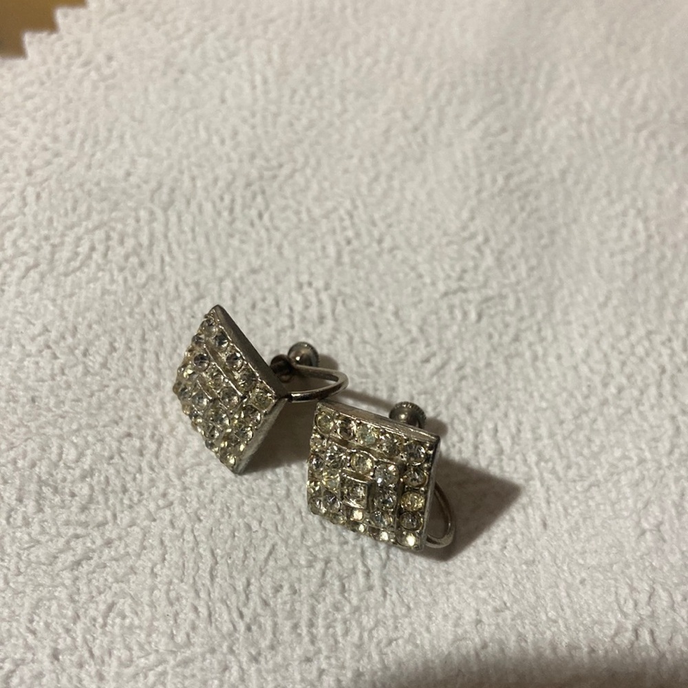 vintage rhinestone earrings screw post
